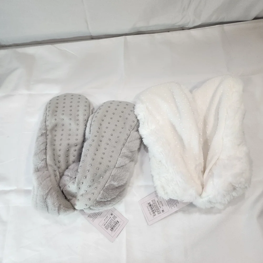 Auden Faux Fur Slipper Socks/gripper M/L 8-10 Gray/ White Lot Of 2 New